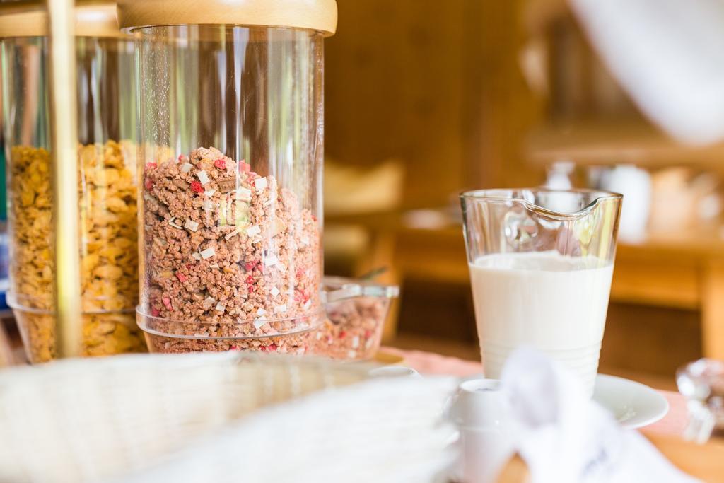 Apparthotel Alpenchalet Neukirchen am Grossvenediger Ngoại thất bức ảnh