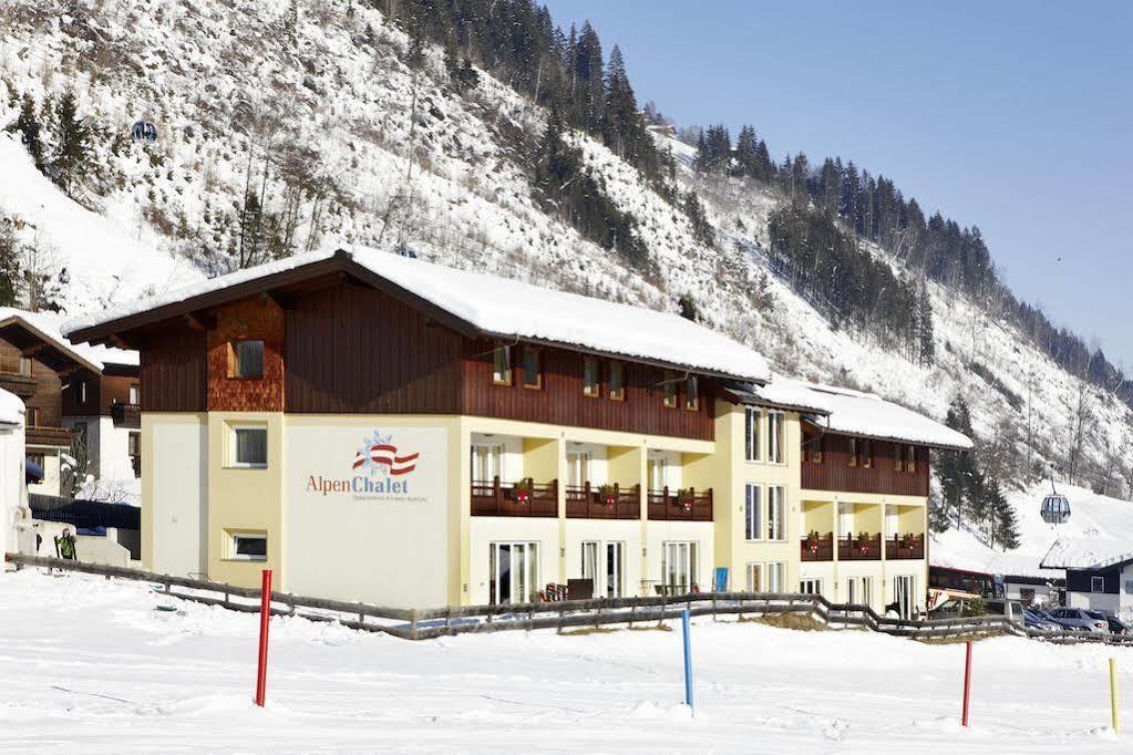 Apparthotel Alpenchalet Neukirchen am Grossvenediger Ngoại thất bức ảnh